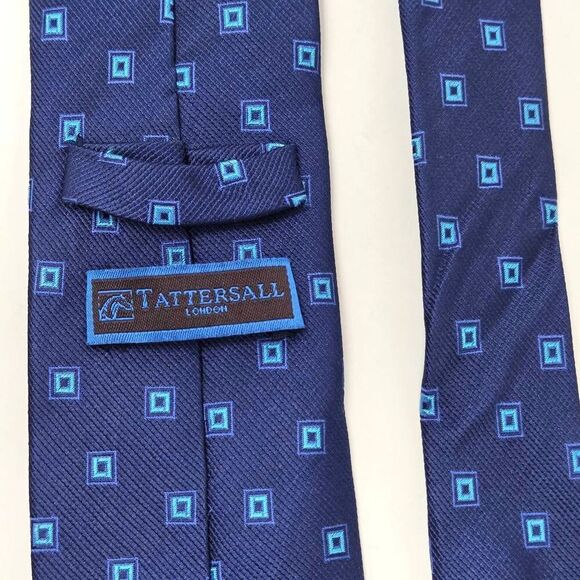TATTERSALL LONDON SILK TIE BLUE GEOMETRIC SQUARES SATIN LUXURY 3" X 59" - Picture 3 of 4